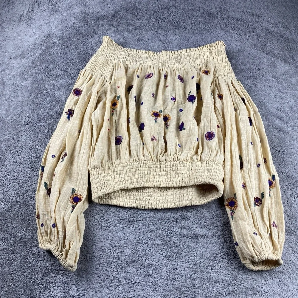 FREE PEOPLE Off The Shoulder Floral Embroidery Saachi Top Womens XS Beige